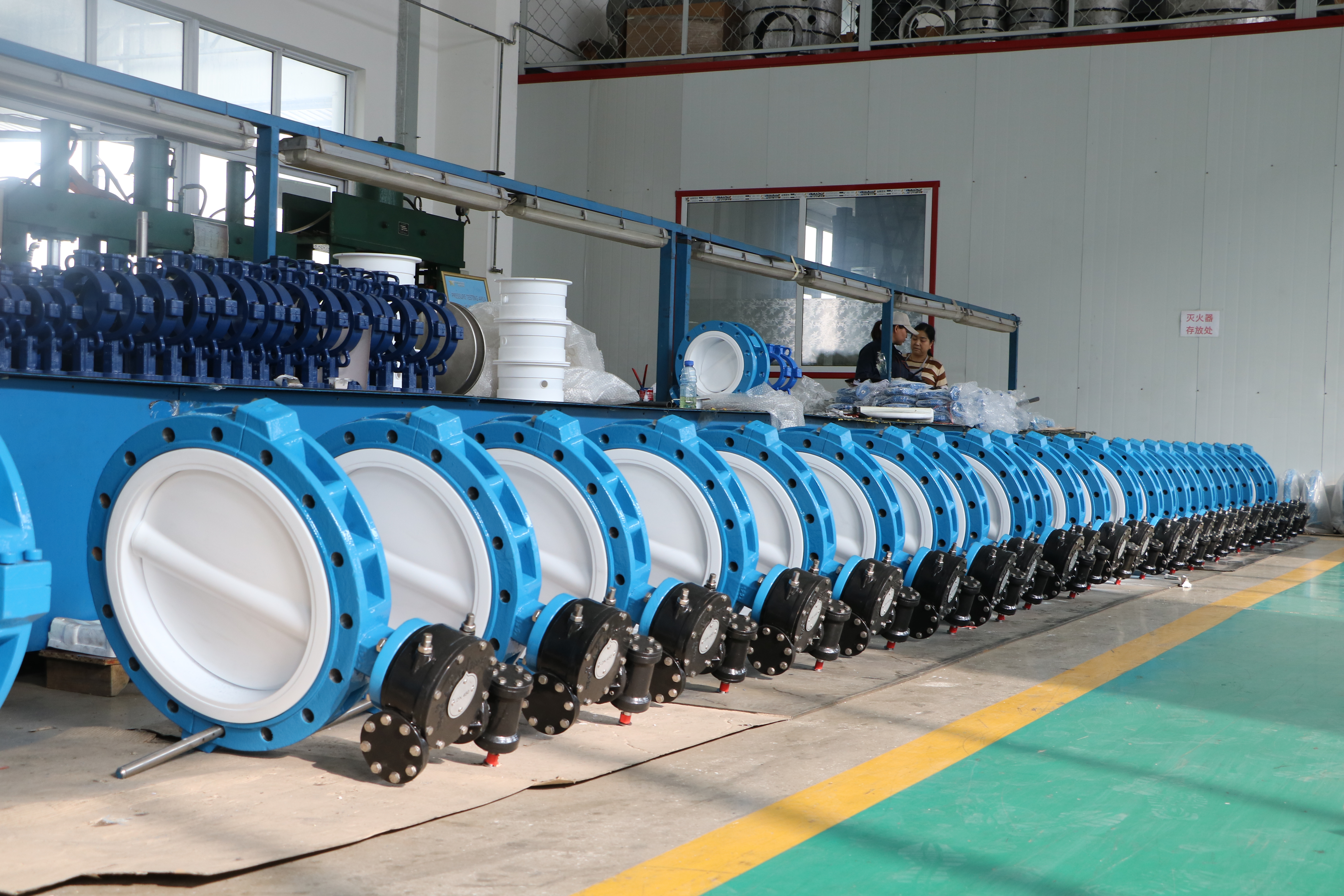 2 volle PTFE-Futter-Schl&auml;ger-Schmetterlingsventil